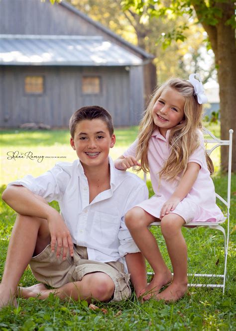 SIBLINGS .